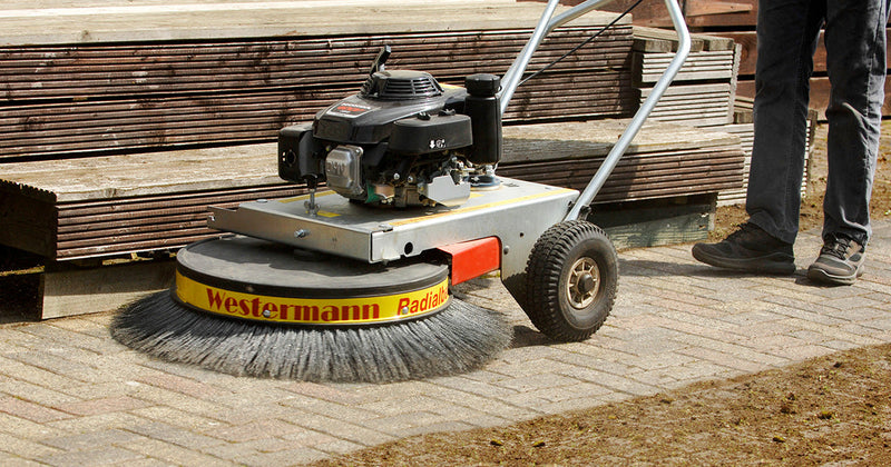 Smart, Safe, Sustainable: Exploring the Eco-Friendly Benefits of a Moss Removal Machine Over Chemical Treatments